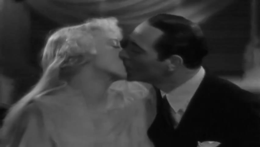 Kiss frame for clip 7
